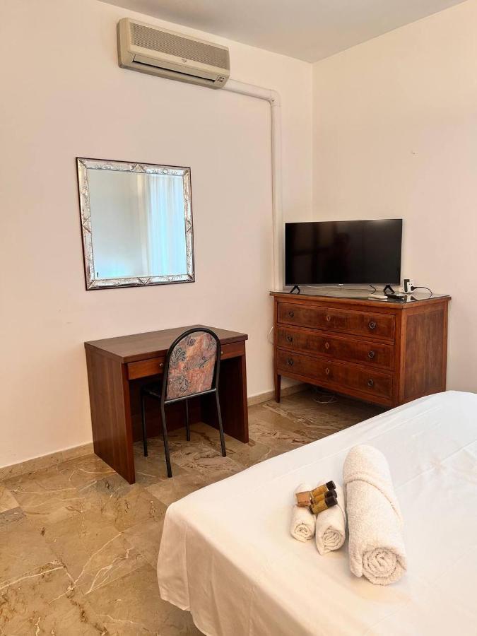 Casa Radiosa Varese Rooms Dış mekan fotoğraf