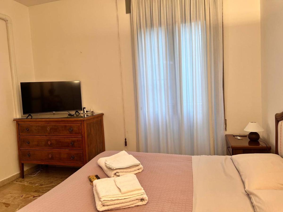 Casa Radiosa Varese Rooms Dış mekan fotoğraf